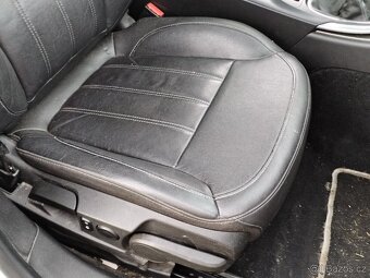 Opel Insignia 2.0 CDTi 96kW - náhradní díly - 12
