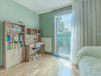 Prodej luxusního mezonetového bytu 4+kk, 99 m² + sklep, Koru - 12