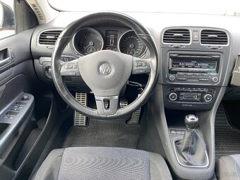 VW Golf kombi 1.6 TDI, 77 kW, r. 2012, klima, nová STK - 12