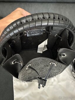 Kožená kabelka Zara - 12