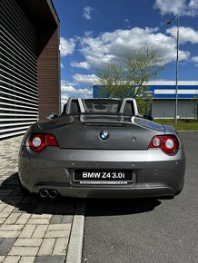 BMW Z4 E85 3,0i 125tkm, Sterlinggrau, Manuál, Xenony - 12