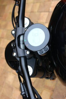 Keeway V302C - 12