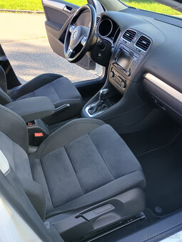 VW Golf 6 2.0 TDi 103 kw Highline - 12