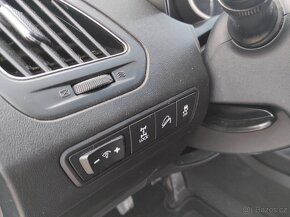 Hyundai ix35 4x4 - PĚKNÝ STAV - 12