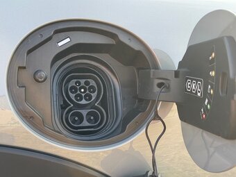 Mini Cooper SE ELEKTROMOBIL / top výbava / záruka / DPH - 12