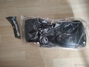 NOVÉ BOXERSKÉ RUKAVICE KOŽENÉ + BANDÁŽE- PŮVODNÍ CENA 4300,- - 12