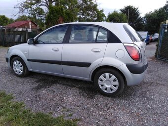 KIA RIO 1,4-16V BENZIN 71 KW RV 2007 - 12