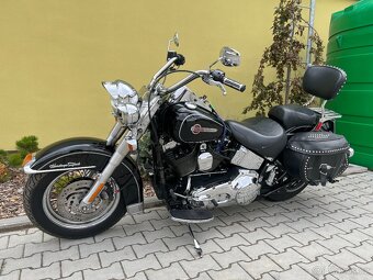 Harley Davidson FLSTCI Heritage Softail Classic. - 12