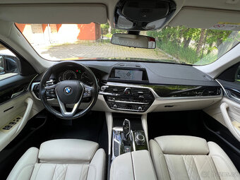 BMW Rad 5 520i Luxury Line AKO NOVÉ KÚPENÉ V MADARDKU 1,MAJI - 12