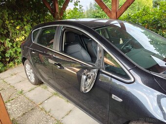 Opel Astra J 2.0 CDTI • 2014 • 121kw • 106t km • Automat - 12