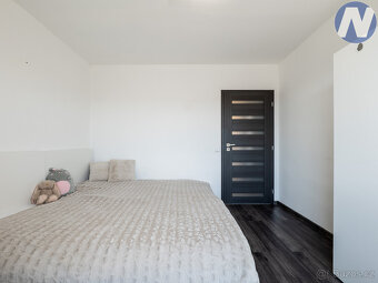 Prachatice, prodej bytu 3+1 s lodžií a garáží - 12