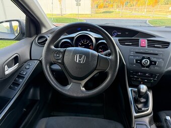 Honda Civic 1.8 i-VTEC 104 kW, jen 116.540 km, rok 2012 - 12