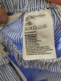 Nové pruhované top a šortky, H&M, vel. 128 - 12
