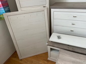 Nábytek Hom’In - 12