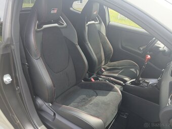 Toyota Yaris GR 1.6 T 4x4 192KW - 12