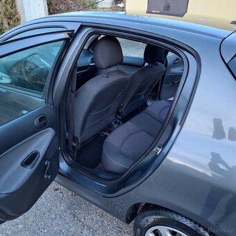 Peugeot 206+ Trendy 1,1i Dovoz Rakousko najeto 76t.km. - 12