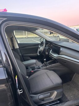 Škoda Octavia 4 - 12