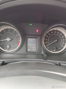 Suzuki Kizashi 2.4, 4x4, automat - 12