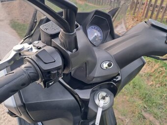 Kymco Downtown 350i abs - 12