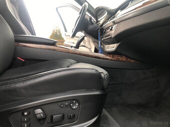 BMW X5 3.0SD 210 KW 1.MAJ.SERV.ČR... - 12