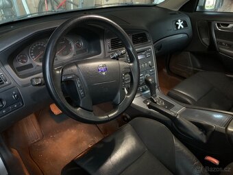 Volvo V70 D5 2006 - 12