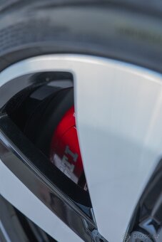 VW Golf 7,5 GTi DSG FullLED Stav nového vozu - 12