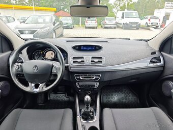 Mégane LIMTED 1,.6 16V 81kW - 12