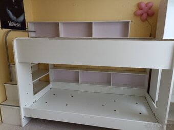 Kvalitní palanda s úložným prostorem - 12