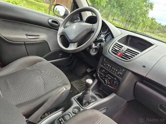 Peugeot 206+...spolehlivé auto za rozumnou cenu - 12