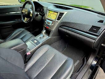 Subaru Legacy 2.5GT Sport, 195kw, 2010, Švýcarsko - 12