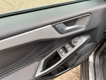 Ford Focus 1.5TDCI 70kW - 12