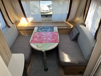 Obytný Karavan Dethleffs  460 C-JOY - 12