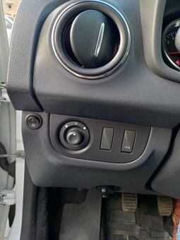 Prodám Dacia Sandero 0,9 LPG + benzín, (tovární LPG) - 12