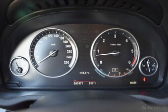 BMW X4 xDrive30d TAŽNÉ KAMERA SERVIS BMW ČR - 12