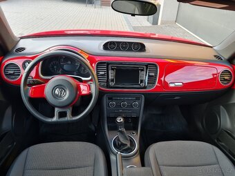 Volkswagen Beetle 1.6TDI 77kW zak. v ČR 49tKM - 12