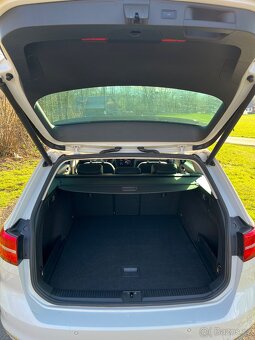 VW Passat 2.0TDi R-line 4x4 - 12