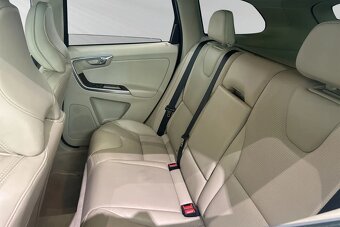Volvo XC60 D5 AWD Classic Summum 2017 - 12