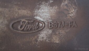 Al kola Ford 235/45R18 - 12