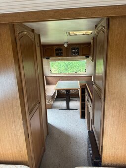 Karavan Hobby Prestige - 12