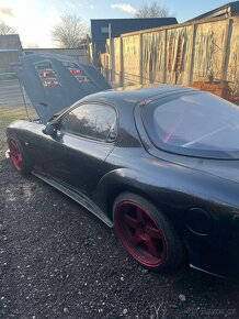 Mazda rx-7 fd3s závodní speciál - 12