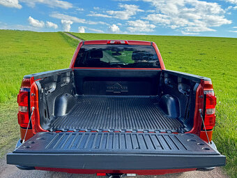 GMC SIERRA K1500 Z71 - 5.3 V8 4x4 360HP - EXKLUZIVNÍ - 12