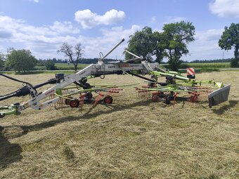 Shrnovač píce Claas LINER 1650 Twin - 12