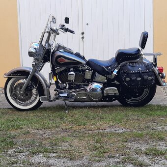 Harley Davidson - 12