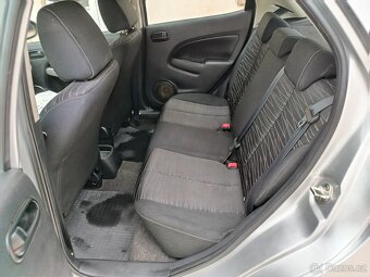 Mazda 2 1.3i 63 Kw 4 valec 64 Tis Km  Nikdy nehavarováno - 12