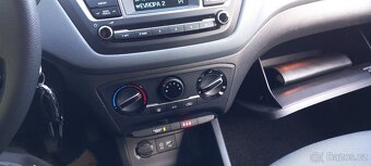 Hyundai i20 1.2i - 12