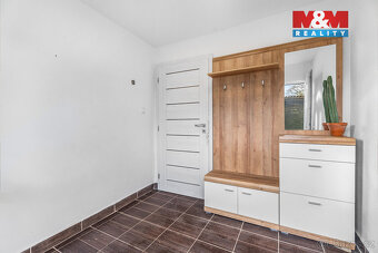Prodej rodinného domu, 318 m², Bačalky - 12