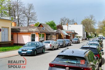 Prodej, komerční/obchodní prostory, 68 m2, Dr. E. Beneše 811 - 12