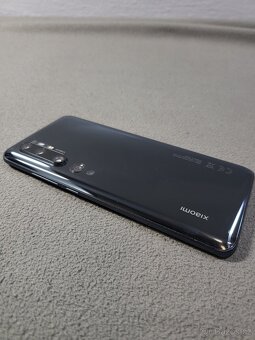Xiaomi Mi Note 10 – špičkový fotomobil s luxusní výbavou - 12