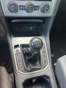 Vw golf 7 sportsvan 1,6 tdi 81kw - 12
