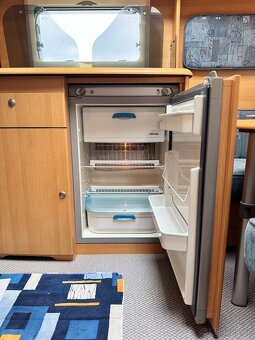 TEC Travel King 390 HTF/1.350KG/3MÍSTA/R.V.2006/SPRCHA - 12